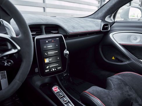 Used 2023 McLaren Artura image 61