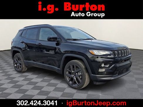 New 2026 Jeep Compass Limited AWD/4WD image 1