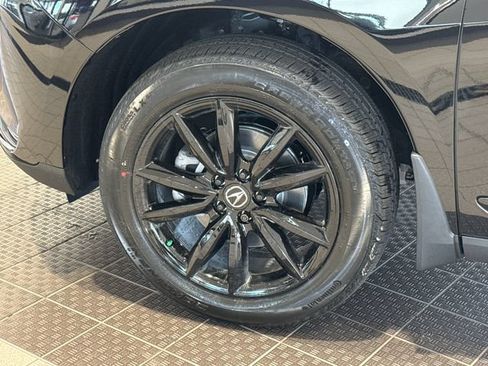 Certified 2026 Acura RDX SH-AWD image 9