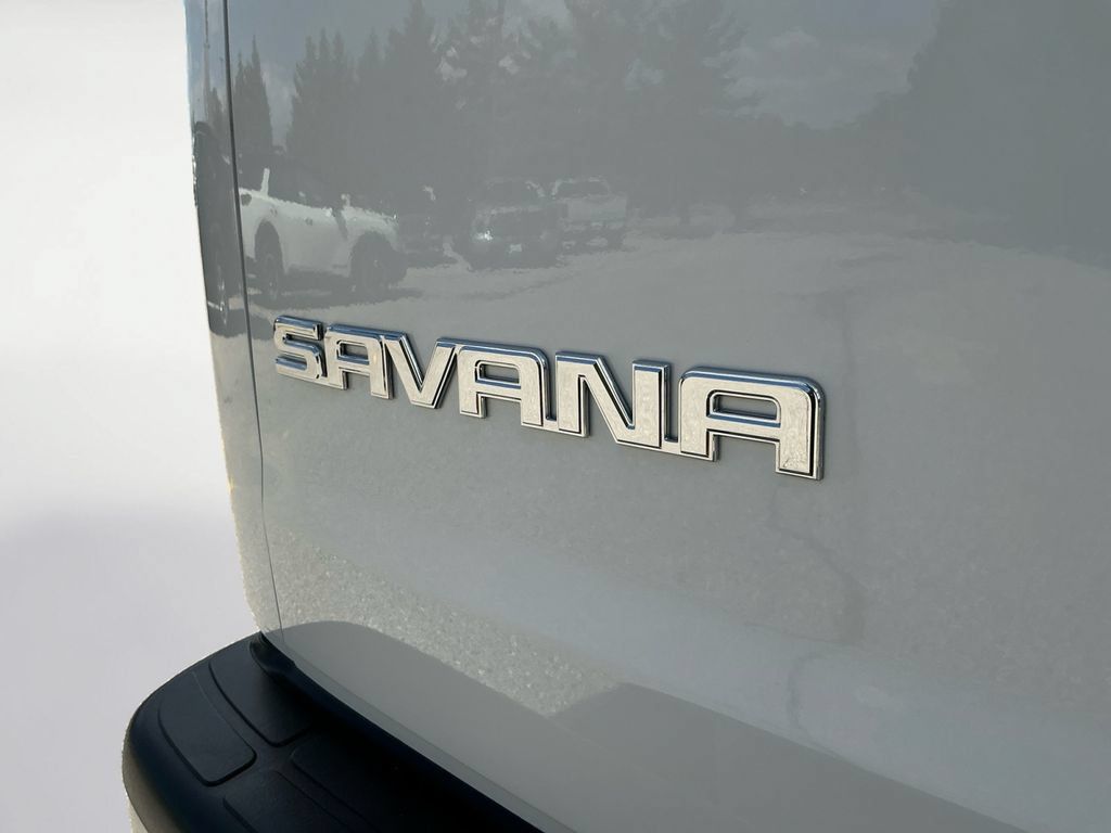 Used 2025 GMC Savana 2500 w/ Driver Convenience Package RWD image 23