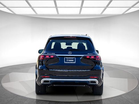 New 2026 Mercedes-Benz GLS 450 4MATIC image 3