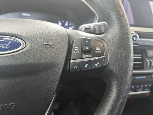 Used 2020 Ford Escape SE FWD image 17
