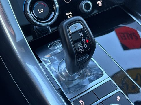 Used 2019 Land Rover Range Rover Sport HSE image 24
