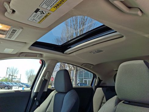 Used 2022 Honda HR-V EX image 14