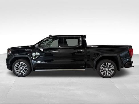 Used 2026 GMC Sierra 1500 Denali AWD/4WD image 4