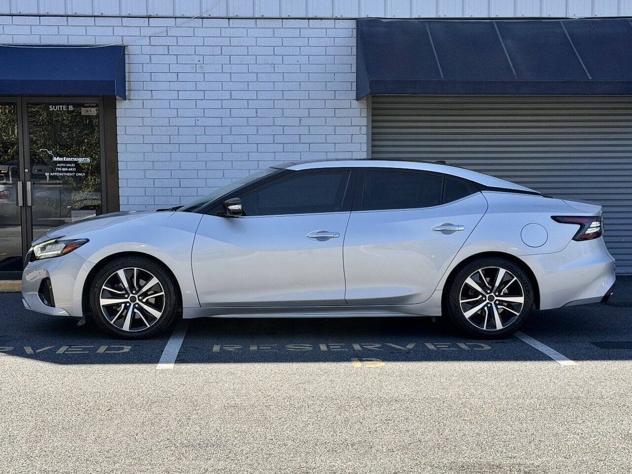 Used 2020 Nissan Maxima 3.5 SL w/ Floor Mat Group FWD image 4