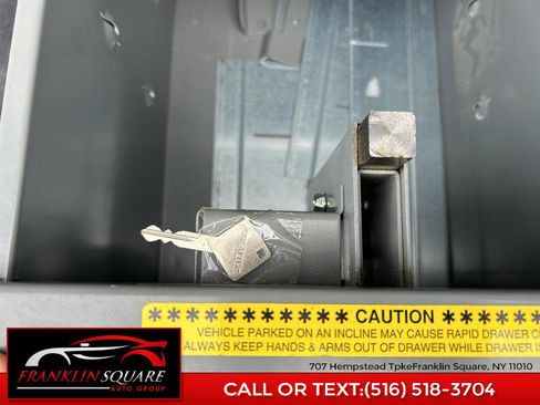 Used 2019 Ford Transit Connect XL image 25