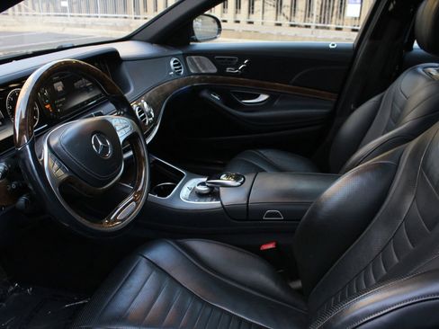 Used 2015 Mercedes-Benz S 550 4MATIC Sedan image 15