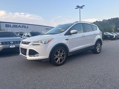 Used 2014 Ford Escape Titanium w/ Equipment Group 401A FWD image 1