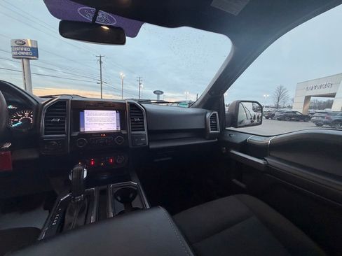 Used 2018 Ford F150 XLT w/ Equipment Group 302A Luxury image 16