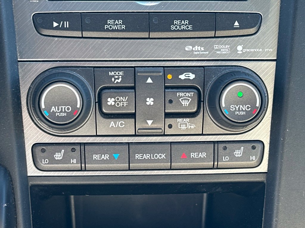 Used 2014 Honda Pilot Touring image 25