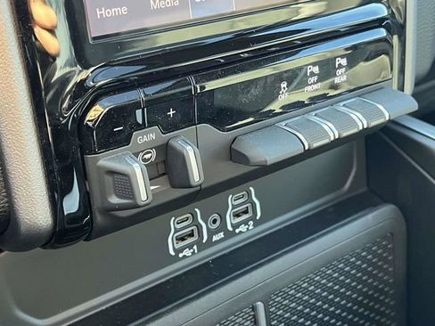 New 2026 RAM 1500 Big Horn AWD/4WD image 23