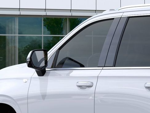 New 2026 Cadillac Escalade Luxury w/ Touring Package image 36