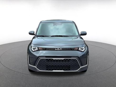 Used 2025 Kia Soul LX w/ LX Technology Package FWD image 4
