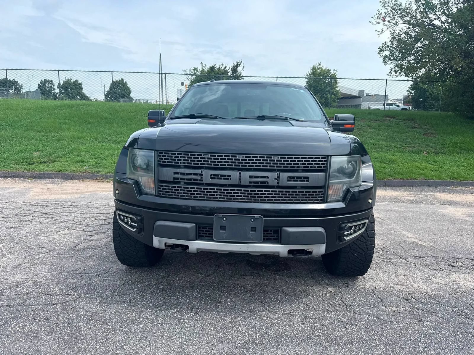Used 2013 Ford F150 Raptor w/ Luxury Equipment Group AWD/4WD image 2
