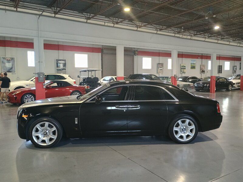 Used 2014 Rolls-Royce Ghost RWD image 3