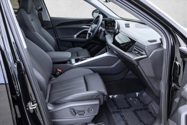 Certified 2025 Audi Q5 Premium w/ Premium Plus AWD/4WD image 26