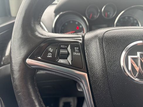 Used 2015 Buick Encore Premium AWD/4WD image 31