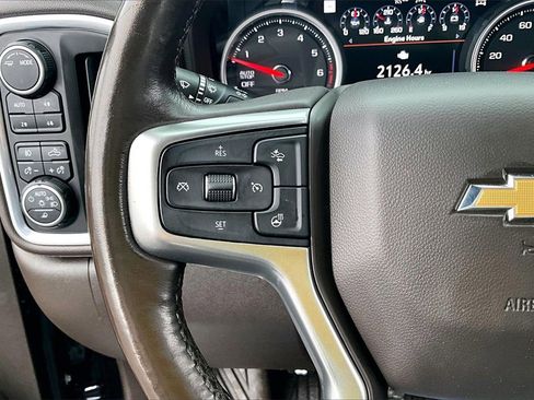 Used 2022 Chevrolet Silverado 1500 LTZ w/ LTZ Premium Package image 19