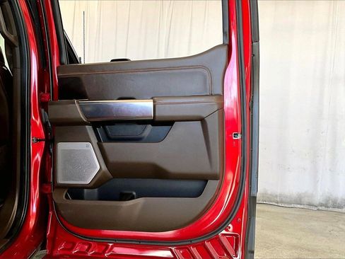 Used 2023 Ford F250 King Ranch w/ Chrome Package image 23