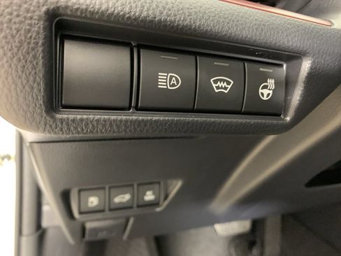New 2026 Toyota Prius Plug-In Hybrid w/ Limited Premium Package FWD image 19