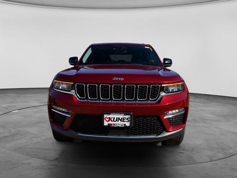 Used 2023 Jeep Grand Cherokee Limited AWD/4WD image 5