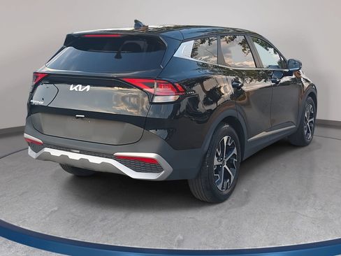Used 2024 Kia Sportage EX FWD image 5