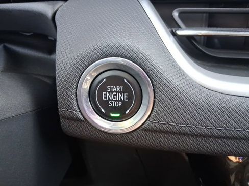 Used 2025 Chevrolet TrailBlazer LT image 24