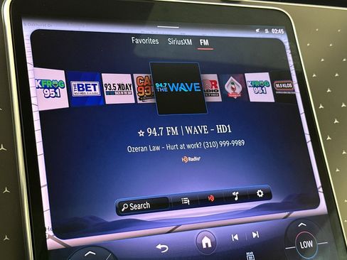 Used 2022 Mercedes-Benz EQS 450+ Sedan image 16