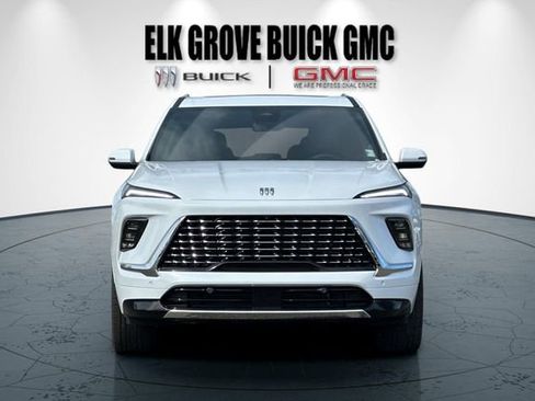 New 2026 Buick Enclave Avenir w/ Super Cruise Package image 9