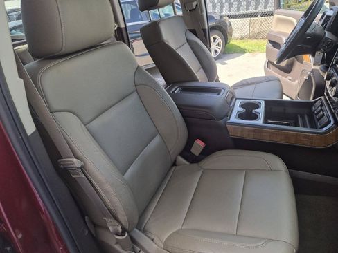 Used 2014 GMC Sierra 1500 SLT w/ SLT Preferred Package AWD/4WD image 24