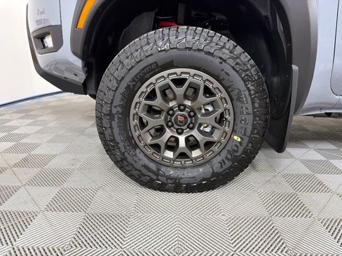 New 2026 Nissan Frontier PRO-4X w/ Pro Premium Package image 9