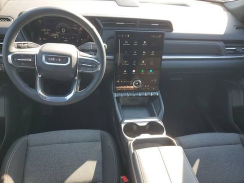 Certified 2025 GMC Terrain Elevation FWD image 12