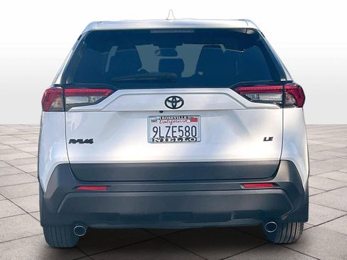Used 2024 Toyota RAV4 LE image 7