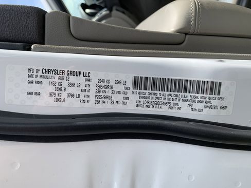 Used 2013 Jeep Grand Cherokee Laredo RWD image 36