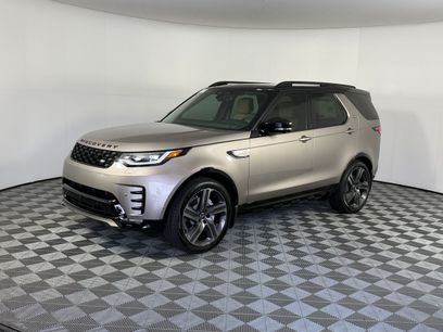 New 2026 Land Rover Discovery Dynamic SE