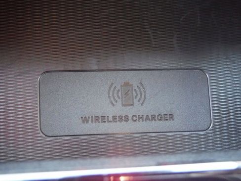 Used 2023 Jeep Grand Cherokee Trailhawk w/ Luxury Tech Group III image 32