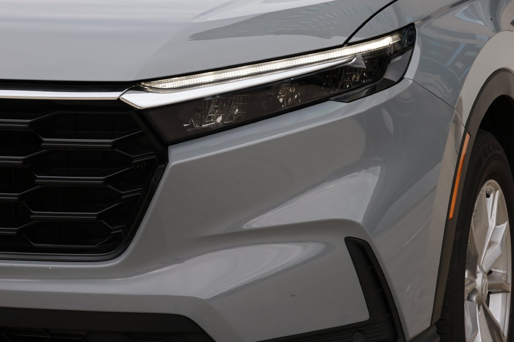 Used 2025 Honda CR-V EX-L image 6