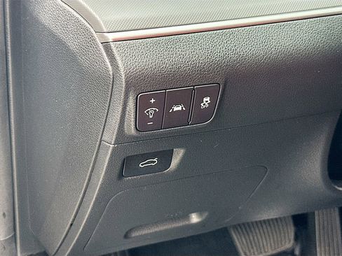 Used 2024 Kia K5 GT-Line image 10