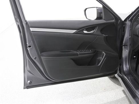 Used 2019 Honda Civic LX image 4