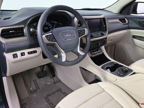 Used 2020 GMC Acadia Denali w/ Denali Ultimate Package AWD/4WD image 12