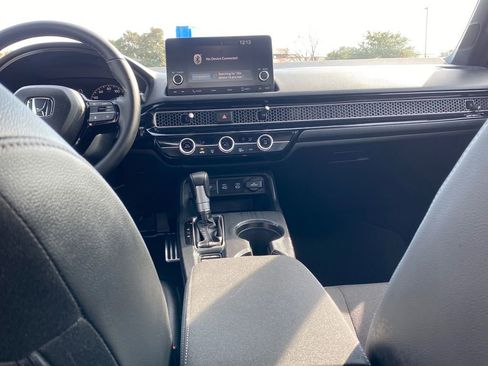 Used 2025 Honda Civic Sport image 20