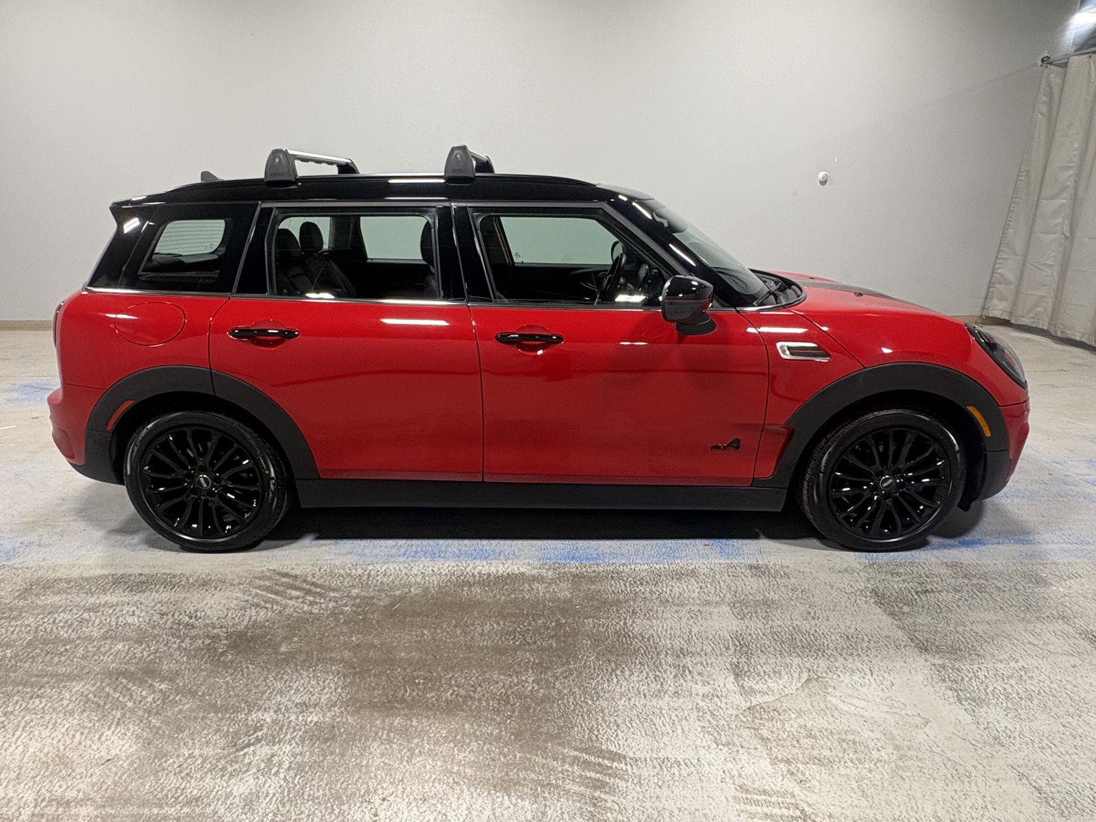 Used 2024 MINI Cooper Clubman S AWD/4WD image 5