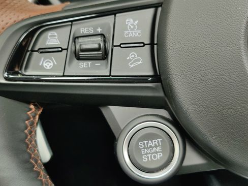 Used 2025 Alfa Romeo Stelvio Sprint AWD/4WD image 34