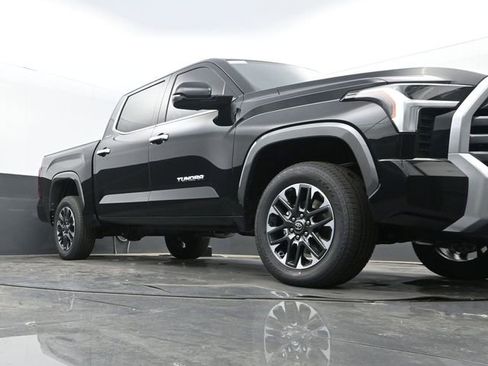 New 2026 Toyota Tundra Limited AWD/4WD image 23