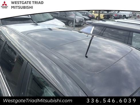 New 2026 Mitsubishi Outlander SE image 11