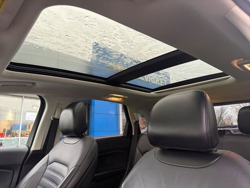 Used 2015 Ford Edge SEL w/ Equipment Group 201A image 16