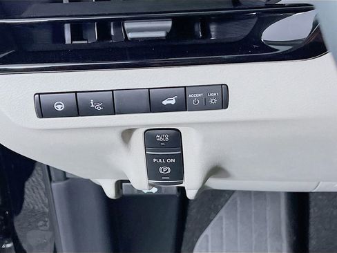 New 2026 Nissan Murano Platinum AWD/4WD image 9