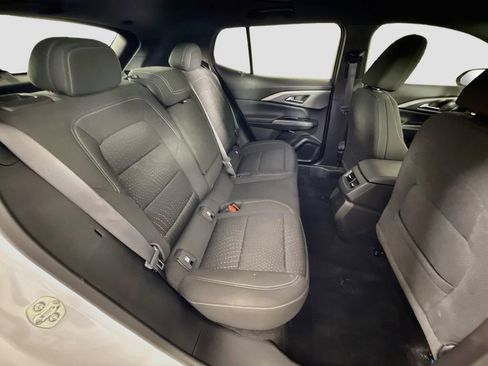 Used 2025 Chevrolet Equinox EV LT w/ Comfort Package FWD image 25