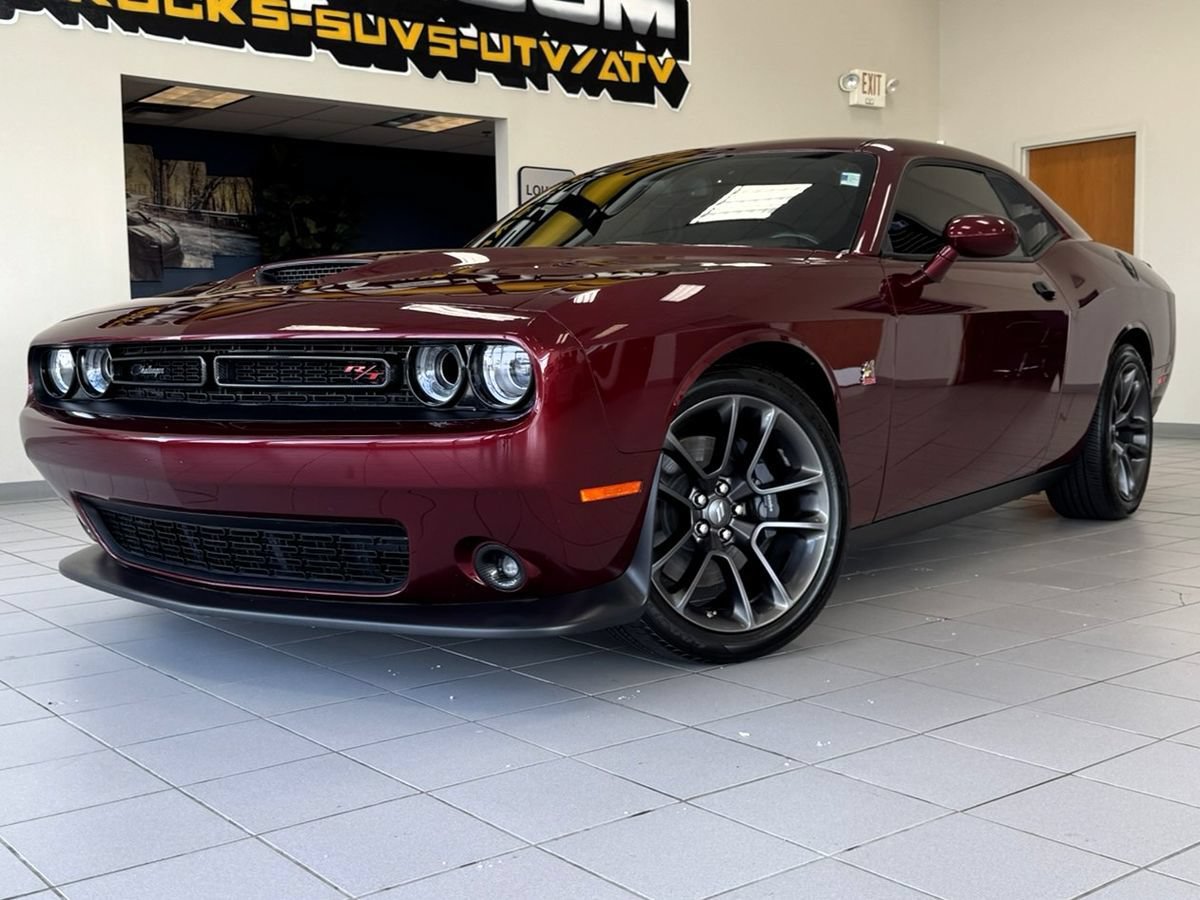 Used 2021 Dodge Challenger R/T Scat Pack w/ Driver Convenience Group RWD image 2